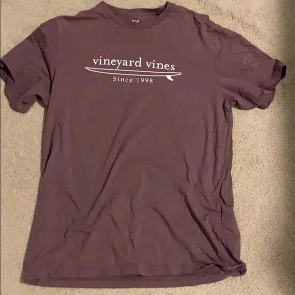 vineyard vines t-shirt - Picture 1 of 3
